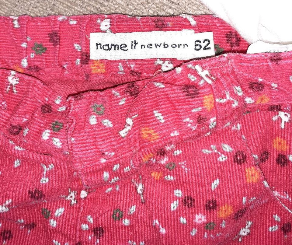 "Name it newborn" Gr.62☆süße Kombi❗☆Hose mit Gummi/ dünner Kord in Worbis