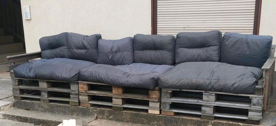 Holz Paletten Sofa Möbel in Chemnitz