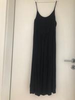 Zara Kleid Midikleid schwarz Größe M Hannover - Mitte Vorschau