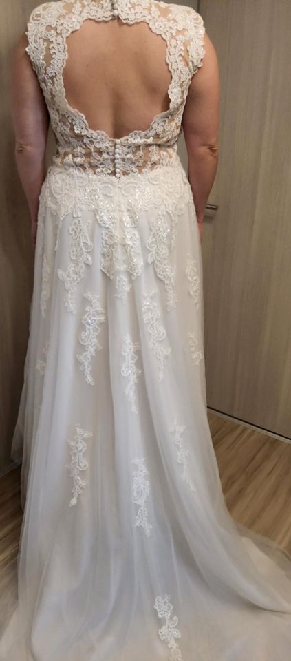 Brautkleid in Wernberg-Köblitz