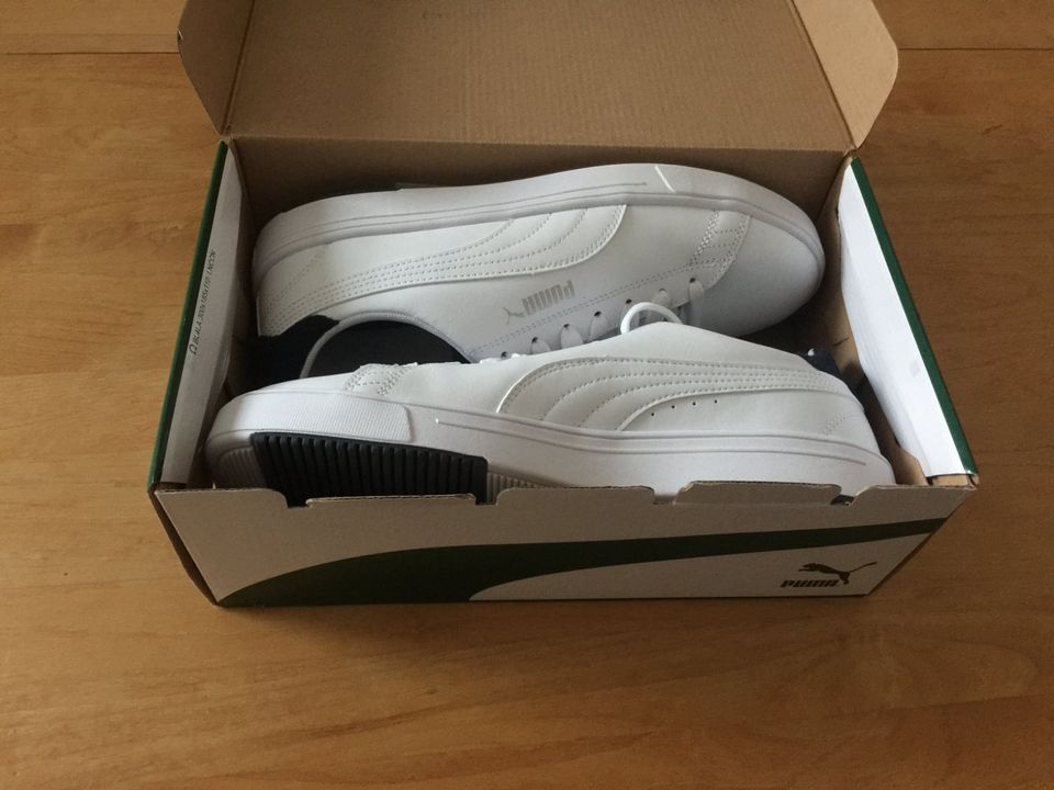 Puma Sneaker-weiß-NEU-Größe 42-Turnschuhe-Laufschuhe-Sportschuhe. in Bochum