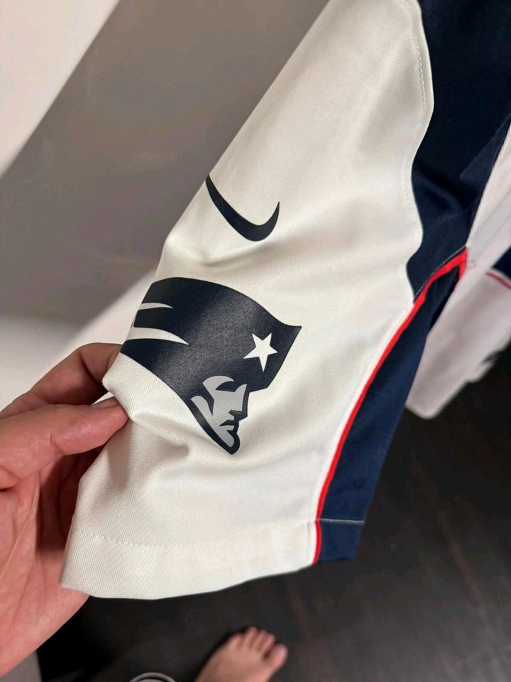 Tom Brady New England Patriots Jersey Game Ausführung in XL in Stuttgart