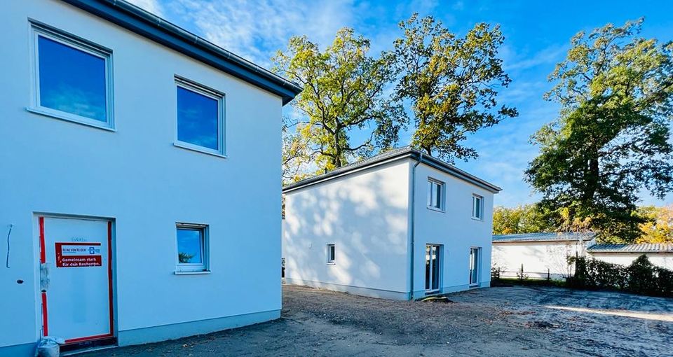 Noch 2 verfügbar: Wunderschöne Einfamilienhäuser in Brieselang zu vermieten in Brieselang