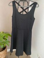 Sommerkleid Polkadots schwarz/Weiss Größe 36 Baden-Württemberg - Kressbronn am Bodensee Vorschau