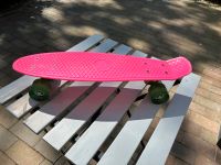 Pennyboard Skateboard pink sehr gut erhalten Niedersachsen - Rastede Vorschau