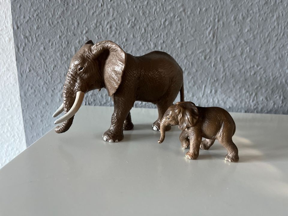 Schleich Tiere Elefanten mit Jungen Afrikanisch ab 4€ in Lippstadt