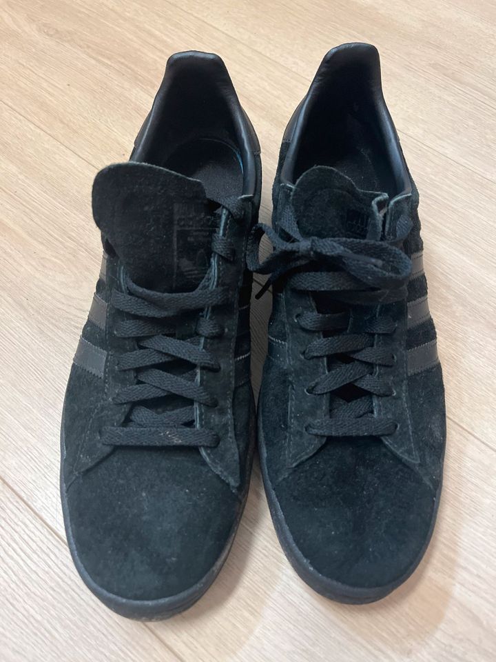Adidas Campus Schuhe Sneaker Schwarz Größe 45 1/3 in Landshut