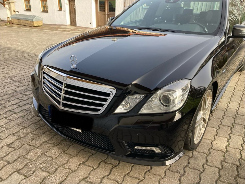 W212 E350 AMG 4matic E Klasse Avantgarde in Dorfen