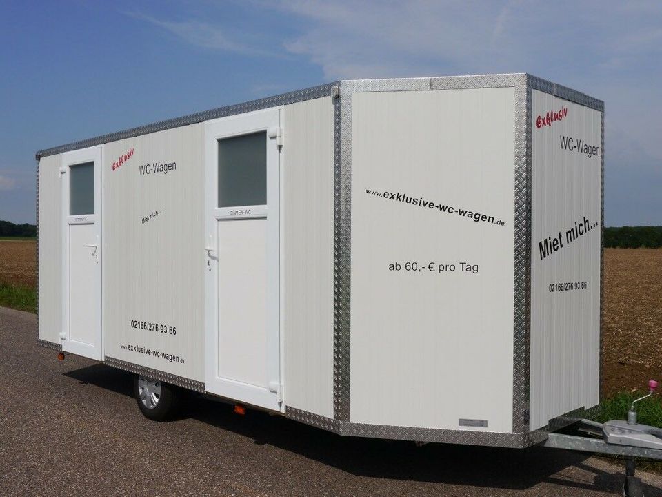 Exklusive WC Wagen Vermietung, Toilettenwagen "Modell Maxi 1" in Mönchengladbach