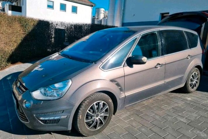 Ford S-Max in Rudolstadt