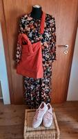 Piere One Sneaker 15€+Zara Tasche 12€+Montego Maxikleid 22€/46€ Hessen - Volkmarsen Vorschau