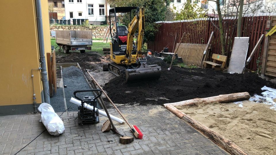 Garten & Landschaftsbau / Bagger Arbeiten / Bewehrte Erde in Bad Blankenburg