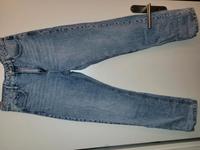 Wie neu! Stradivarius Jeans Hose Straight Gr. 38 Dresden - Dresden-Plauen Vorschau