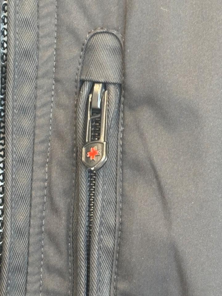 Wellensteyn Westwind Mantel Parka wasserdicht schwarz Gr. S in Telgte