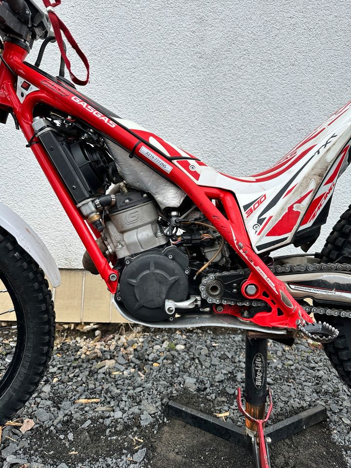 GasGas TXT 300 Racing Trail / STVO Kit dabei in Hauneck