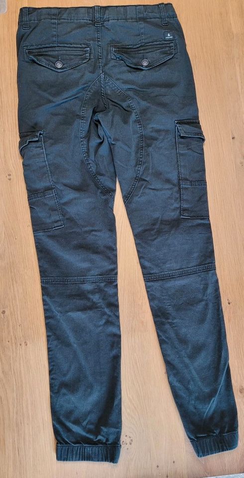 ◇Top◇  Cargohose Jack Jones Gr 164 schwarz in Arnsberg