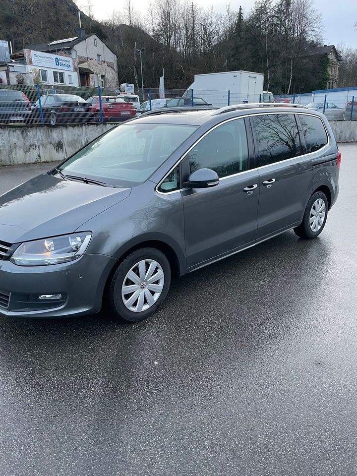 Sharan 2.0 TDI Comfortline XEN NAV AHK in Hamburg