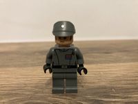 Lego Star Wars Minifigur Imperial Officer sw0582 aus Set 75055 Bayern - Forchheim Vorschau