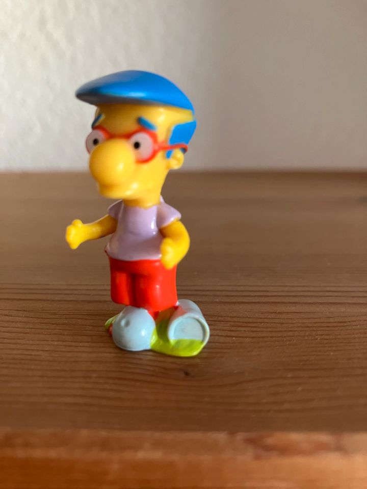 Simpsons-Figuren aus dem Ü-Ei in Neukloster