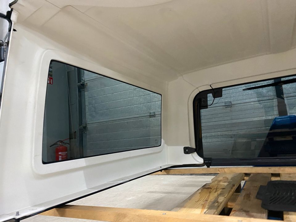 Jeep Wrangler JK Hardtop 2 Türer 2007-2018 in Straelen