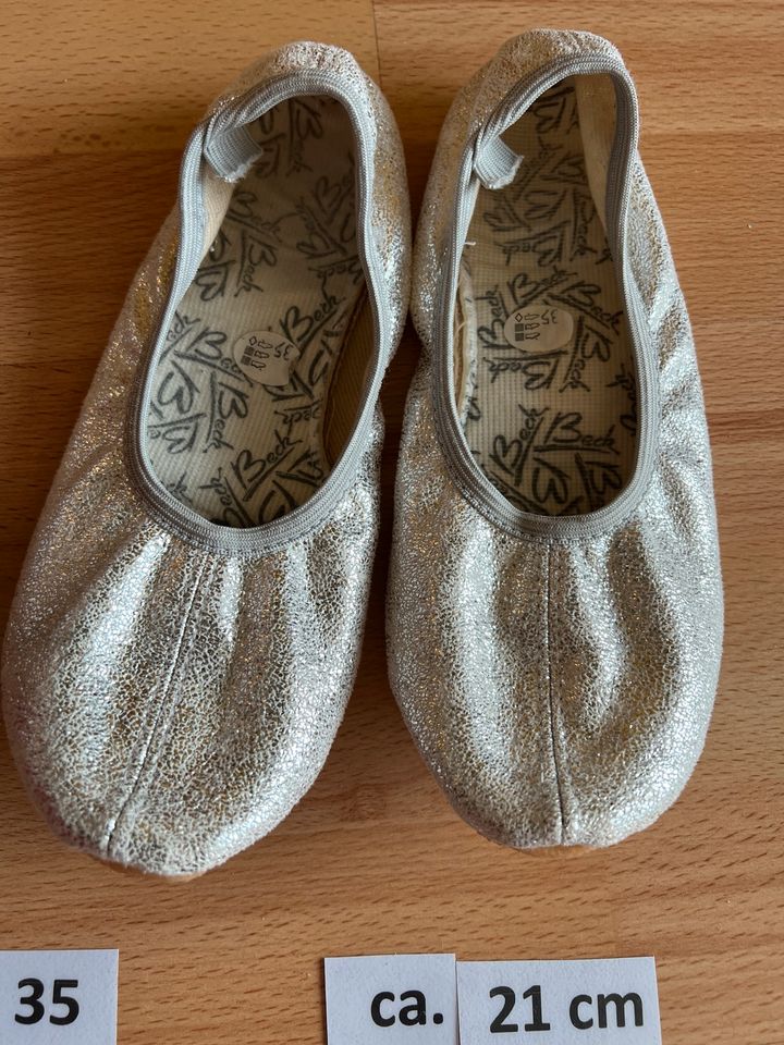 neu Beck Silber Turnschuhe, Ballettschuhe Gymnastik Schuhe Gr 35 in Berlin