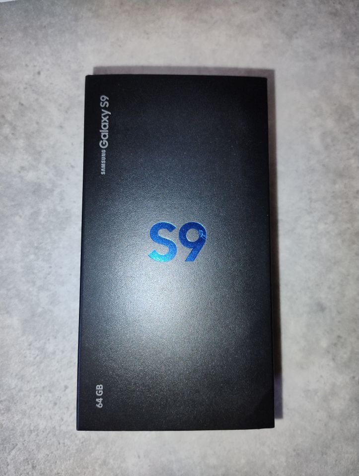 Samsung Galaxy S9 - 64GB - Midnight black (schwarz) in Neuhaus