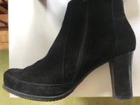 Unisa Stiefeletten Stiefel Bootie Plateau schwarz Größe 39 Neu Nordrhein-Westfalen - Lippstadt Vorschau