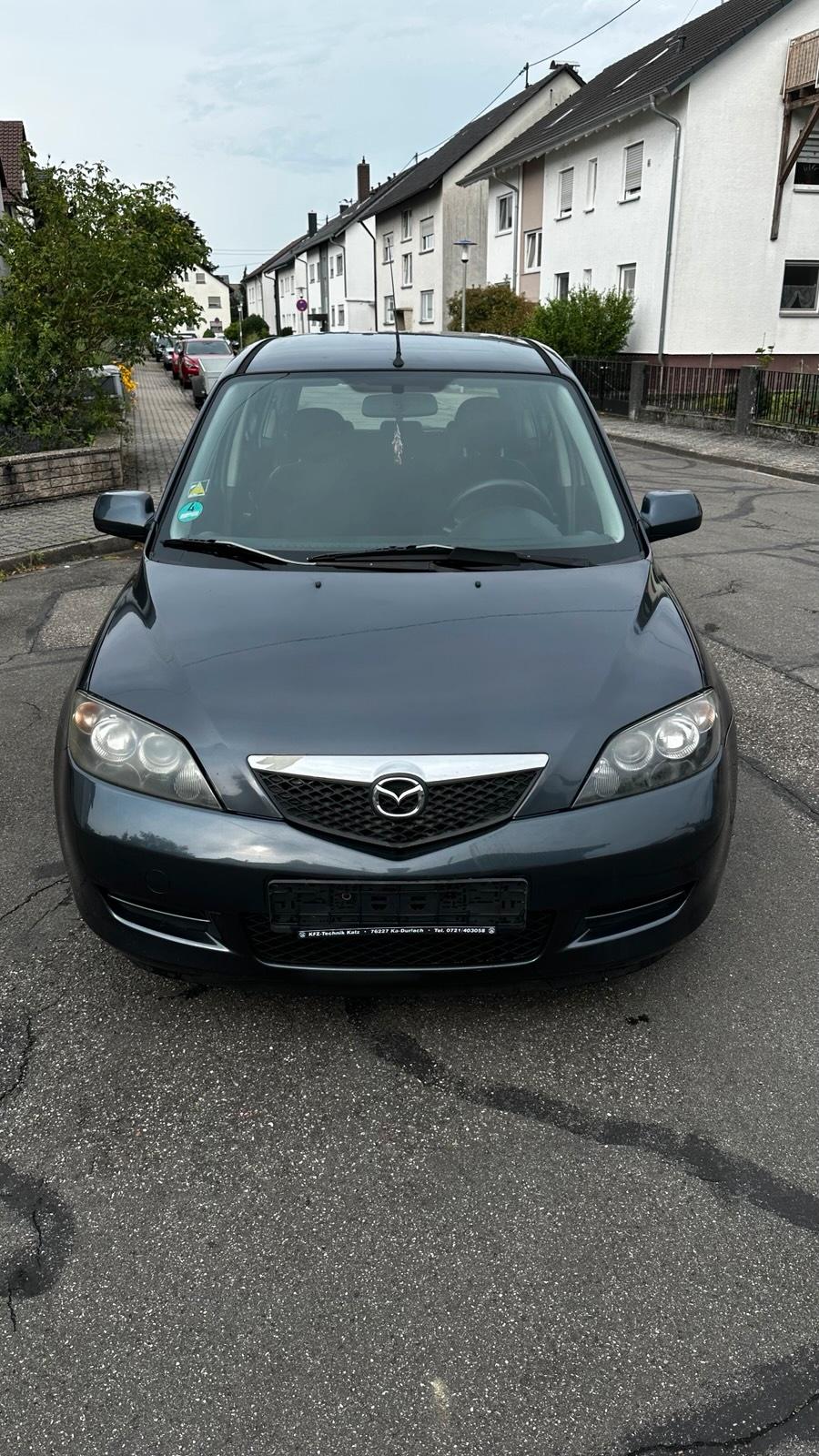 Abbildung des Autos Mazda 2 (BJ 05) • TÜV 11…