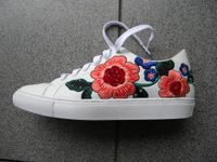 Skechers Sonderedition Damenlederschuhe weiss mit Blumen Niedersachsen - Barnstorf Vorschau