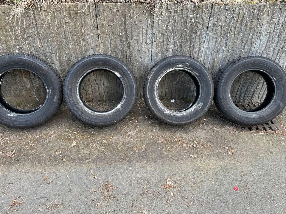 Bridgestone 235/60R16 Sommerreifen in Bitburg