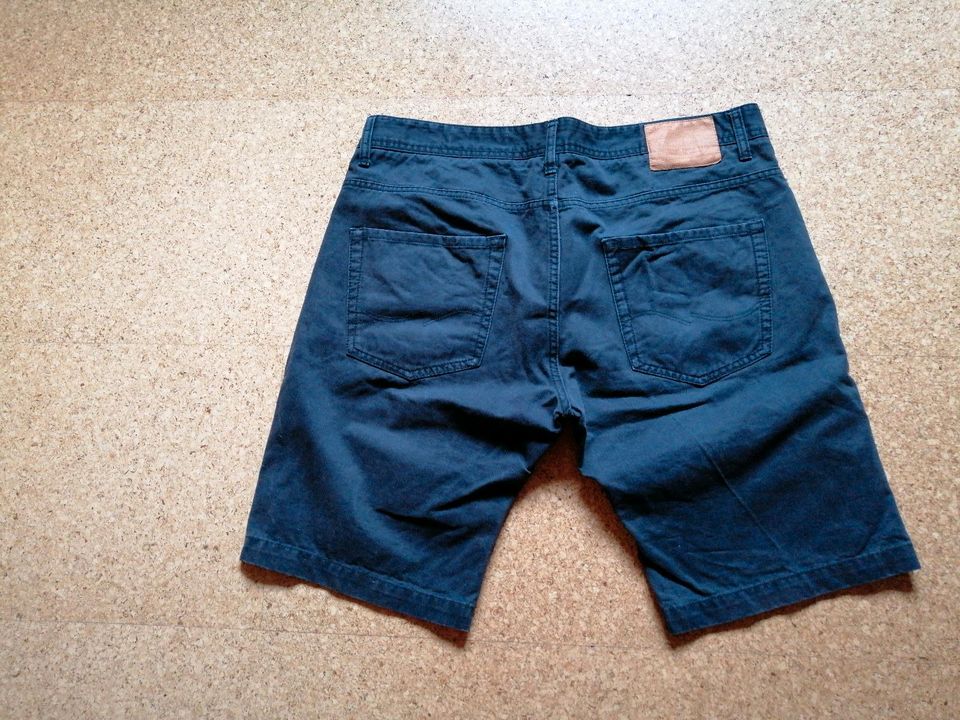 Jack & Jones Shorts Jeans Dunkelblau gr. xl in Freigericht