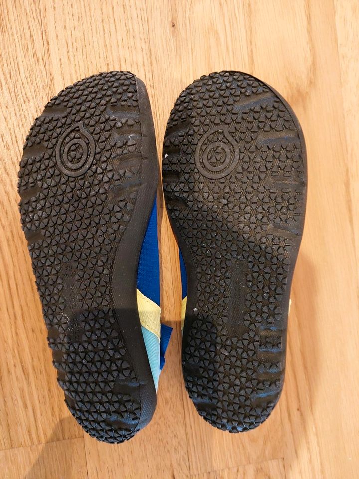 Badeschuhe / Wasserschuhe von Decathlon 32/33 in Metzingen