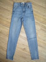 Slim Fit Jeans, high waist, von ZARA, Gr. 34 Rheinland-Pfalz - Schalkenbach Vorschau