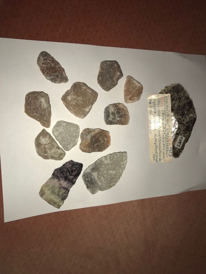 Verschiedene Steine Mineralien aus Nachlass in Regensburg