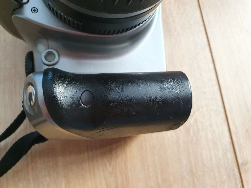 Canon EOS 330D Spiegelreflexkamera in Buxtehude