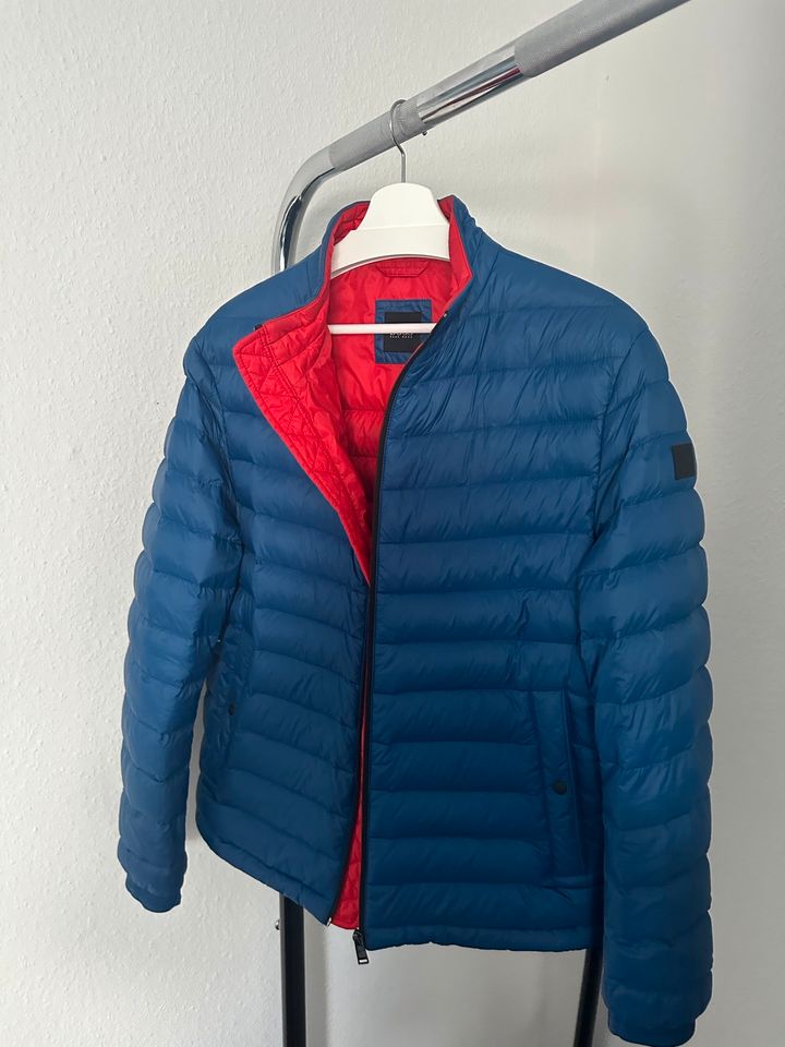 Daunenjacke Hugo Boss Gr.50 M. in Leverkusen