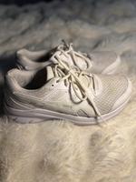 ASICS Damen Laufschuhe – Gr. 40 Niedersachsen - Emden Vorschau
