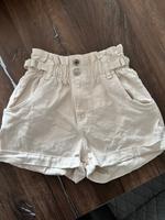 Hoch geschnittene Jeans Shorts gr. 38 von Bershka ! Bielefeld - Stieghorst Vorschau