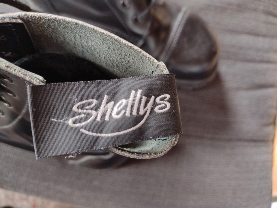 Stiefel von SHELLYS schwarz Größe 6 in Reutlingen