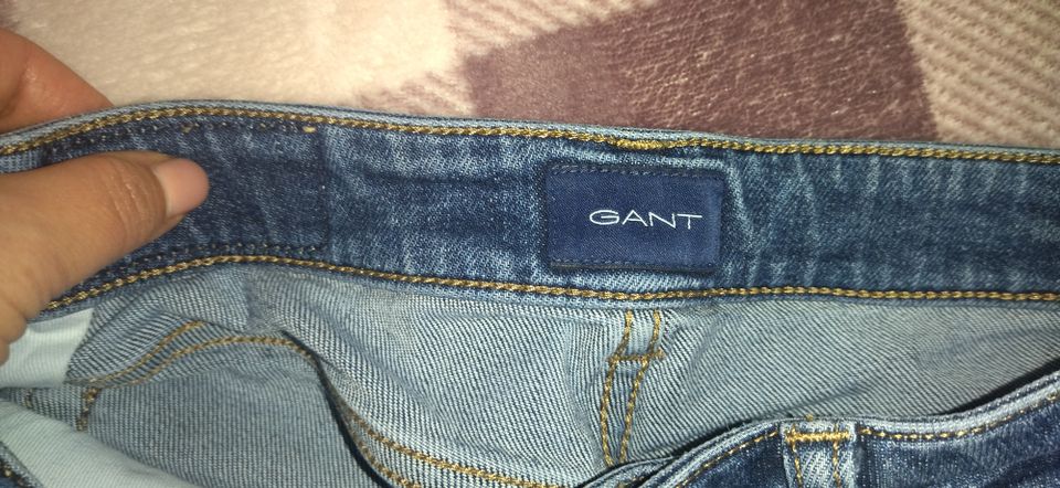 Jeans Gant Slim, Größe W29/L32 in Aachen
