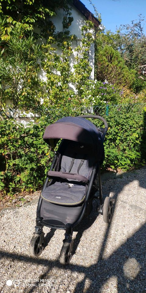 Kinderwagen Jolie in Neubiberg