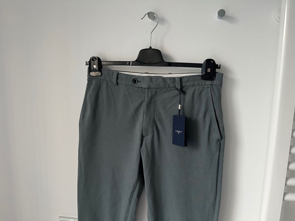 CIRCOLO 1901 Chino Hose Gr 46 (S) salbei (NP:229,-€) *NEU* in Frankfurt am Main