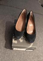 Pumps von Salamander in blau aus Wildleder Größe 5 / 38 Baden-Württemberg - Heidelberg Vorschau