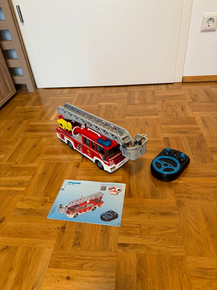 Playmobil Feuerwehr mit Fernsteuerung in Frankfurt am Main