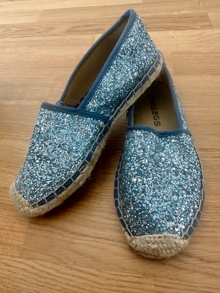 Chillegs Espadrille blau/Glitzer - Gr.36 in Düsseldorf - Bezirk 4 | eBay  Kleinanzeigen ist jetzt Kleinanzeigen