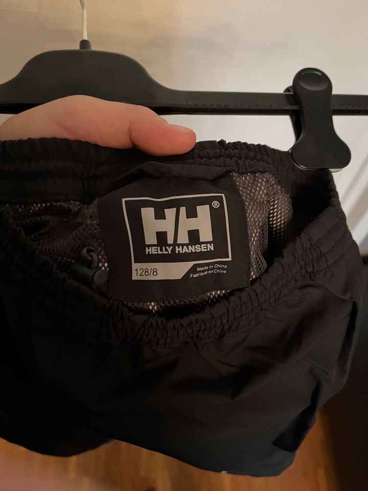 Helly Hansen Regenanzug für Kinder Größe 128 in München