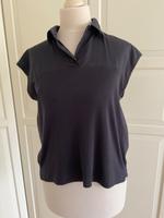 Niedliches Marc Cain T-Shirt Bluse Gr. 36 (N1) dkl.blau w/NEU München - Trudering-Riem Vorschau