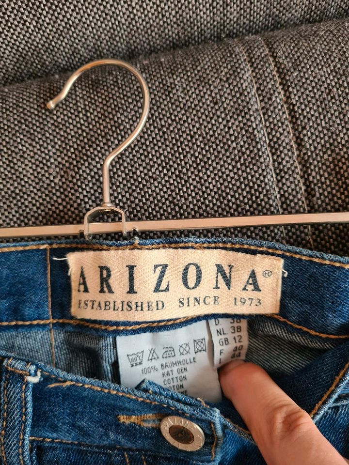 Arizona Jeans - Gr. 38 in Schwarzenbach a d Saale