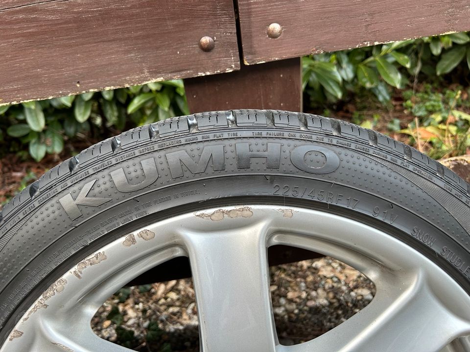 BMW RIAL Alu Winterräder mit Runflat Kumho 225/45RF17 in Ammerbuch