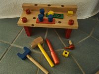 Spielzeug Holz stabile Werkbank Spielmaus gebraucht für 6 € Nordrhein-Westfalen - Soest Vorschau